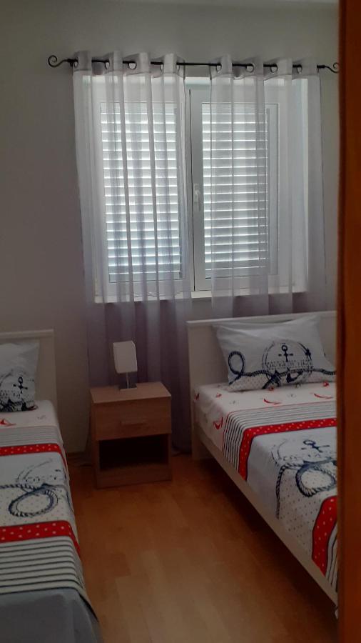 Apartman Nina Vodice Exterior foto
